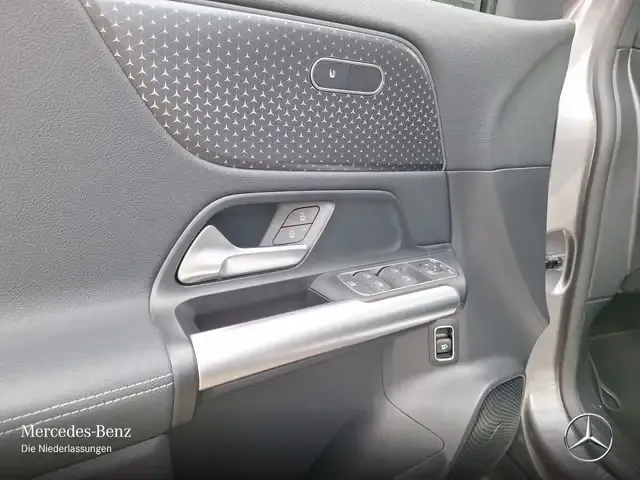 Mercedes-Benz EQA 350