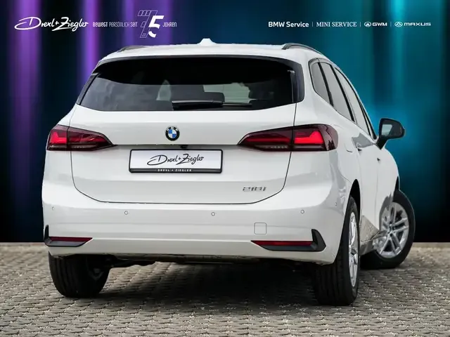 BMW 218