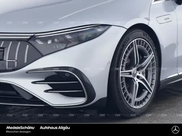 Mercedes-Benz EQS