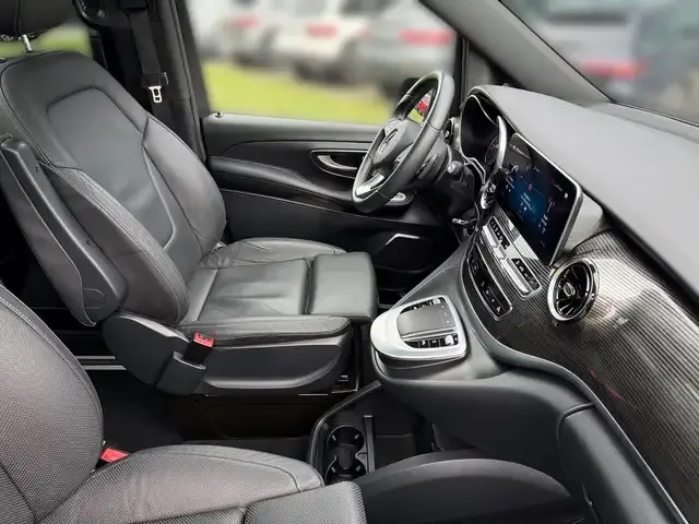 Mercedes-Benz EQV 300