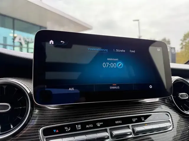 Mercedes-Benz EQV 300