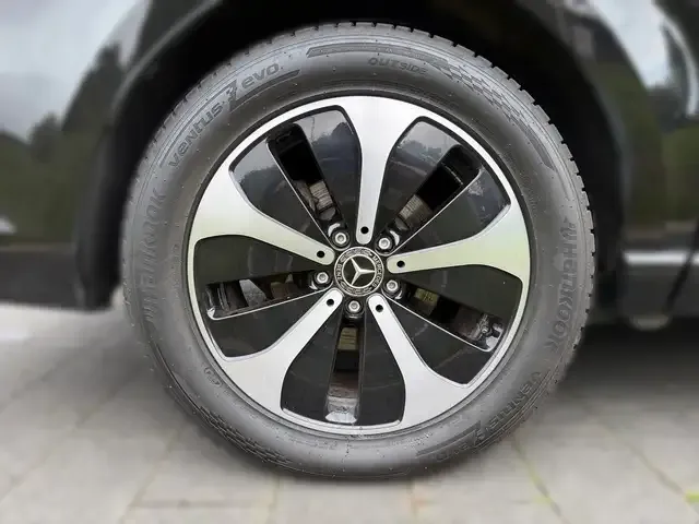 Mercedes-Benz EQV 300