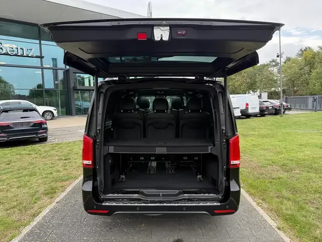 Mercedes-Benz EQV 300