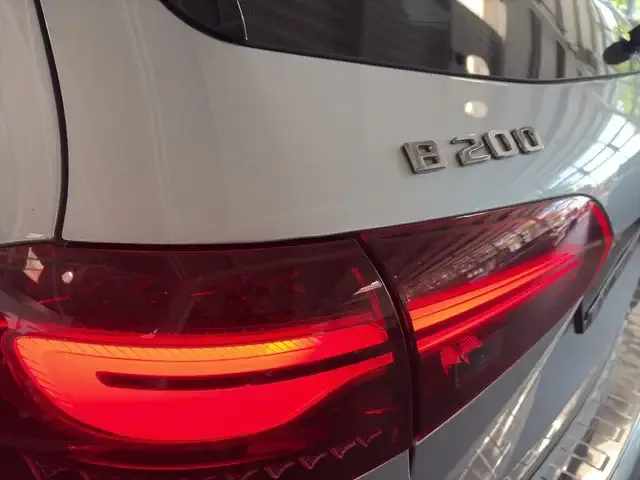 Mercedes-Benz B 200