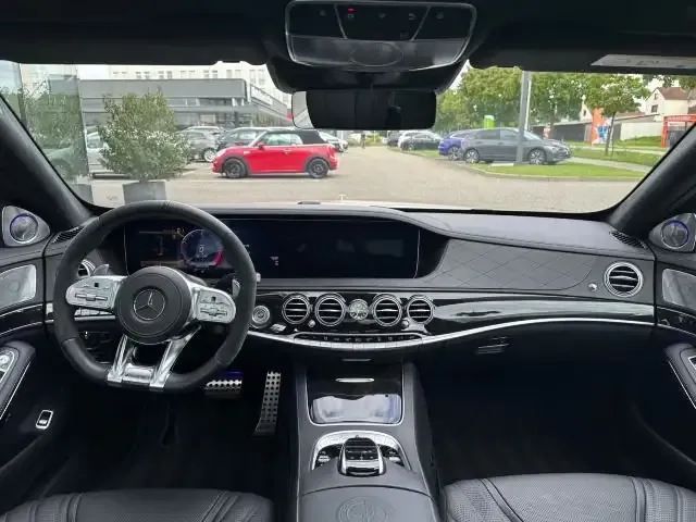 Mercedes-Benz S 63 AMG