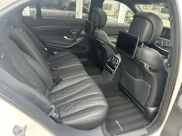 Mercedes-Benz S 63 AMG