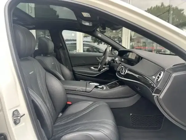 Mercedes-Benz S 63 AMG