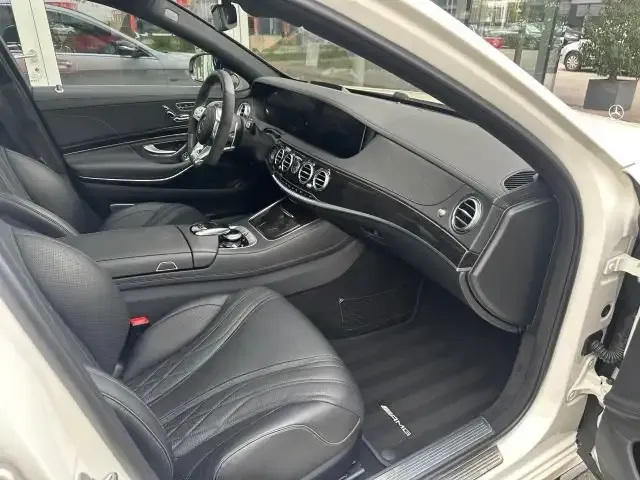 Mercedes-Benz S 63 AMG