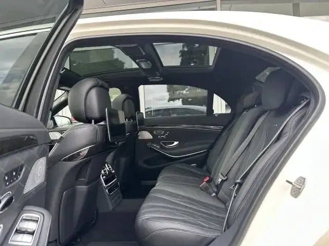 Mercedes-Benz S 63 AMG