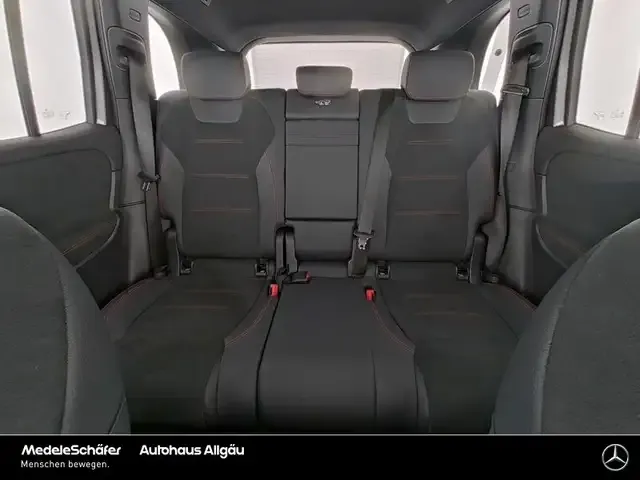 Mercedes-Benz EQB 350