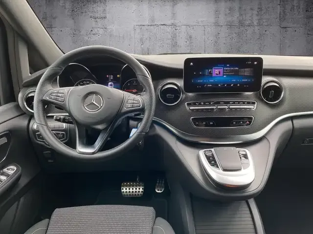 Mercedes-Benz V 250