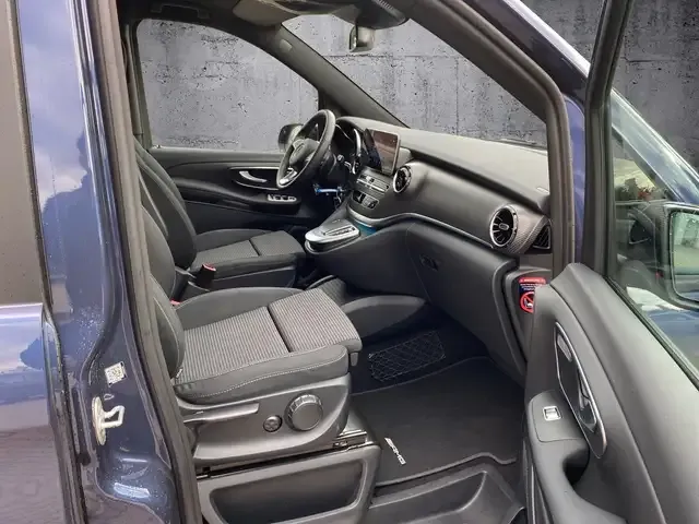 Mercedes-Benz V 250