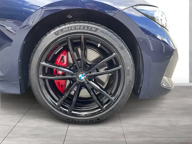 BMW 340
