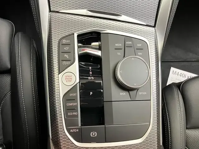 BMW 440