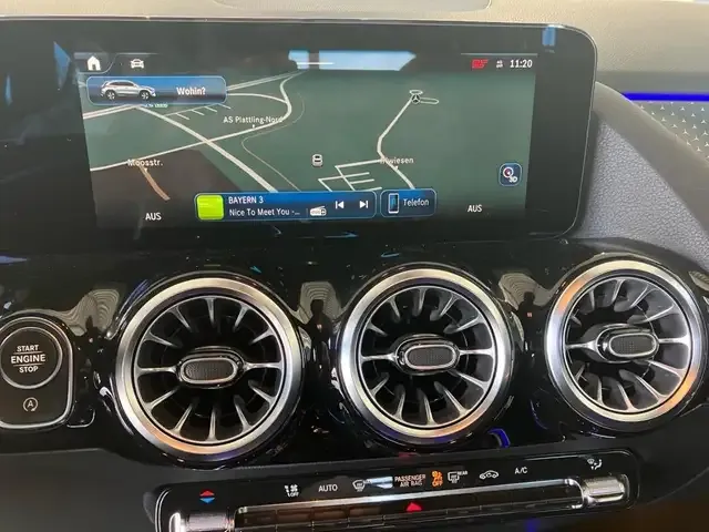 Mercedes-Benz GLA 180