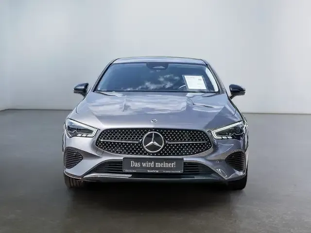Mercedes-Benz CLA 180