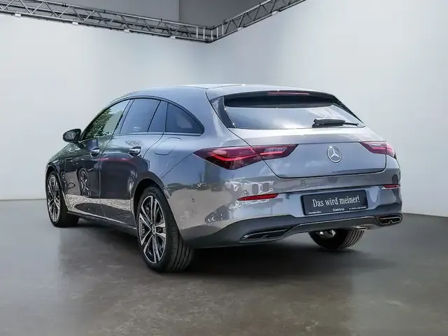 Mercedes-Benz CLA 180