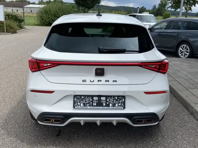 CUPRA Leon