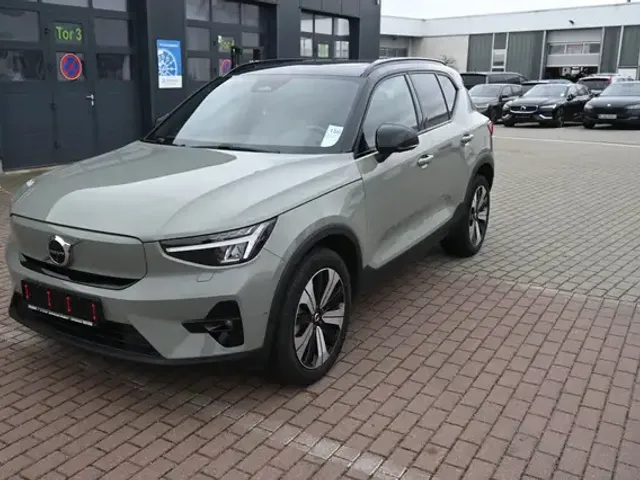 Volvo XC40