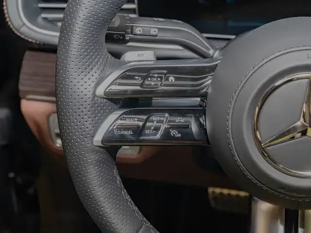 Mercedes-Benz GLS 450