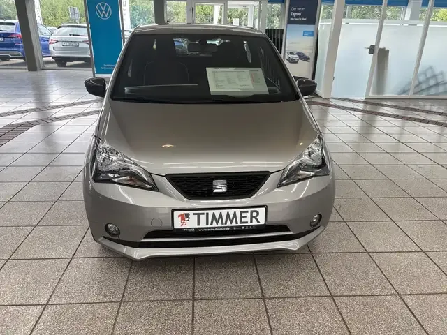 SEAT Mii