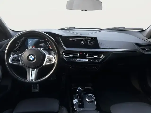 BMW M1