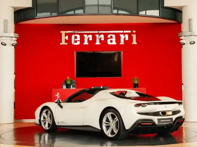 Ferrari 296