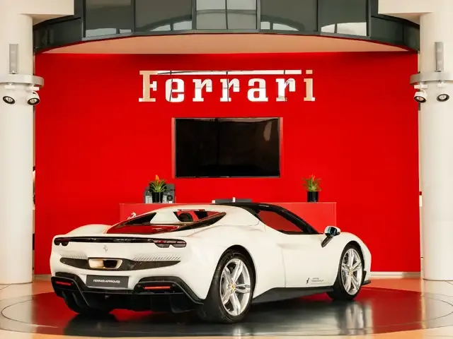 Ferrari 296