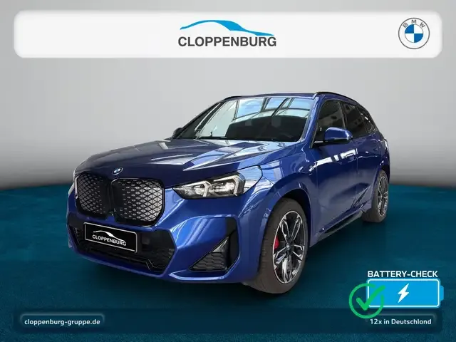 BMW iX1