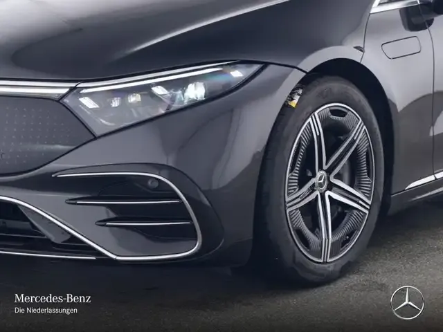 Mercedes-Benz EQS