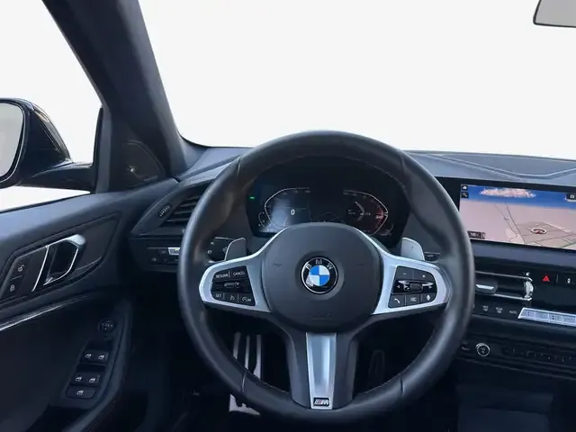BMW 128