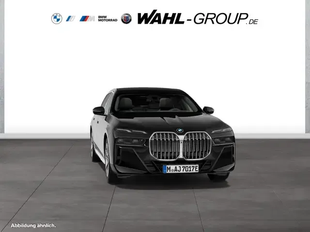 BMW 750