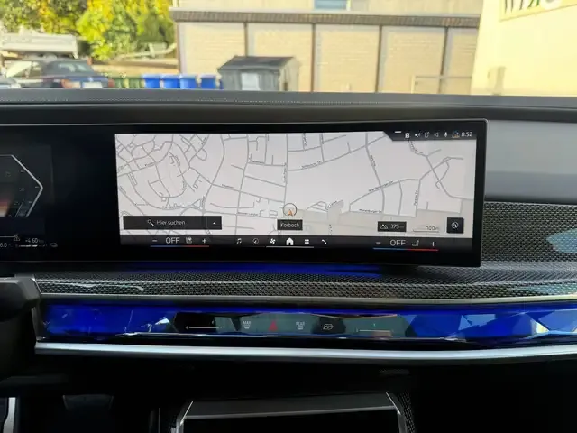 BMW 750