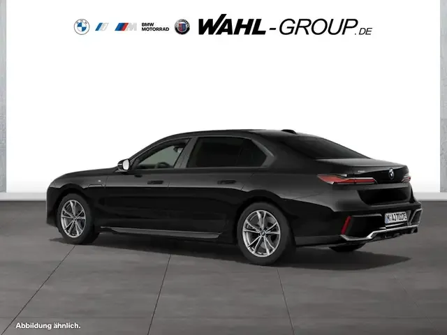 BMW 750