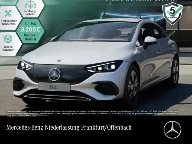 Mercedes-Benz EQE 300