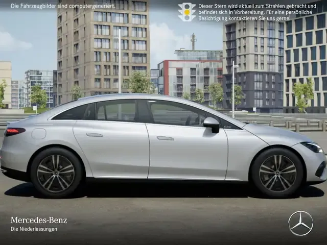 Mercedes-Benz EQE 300