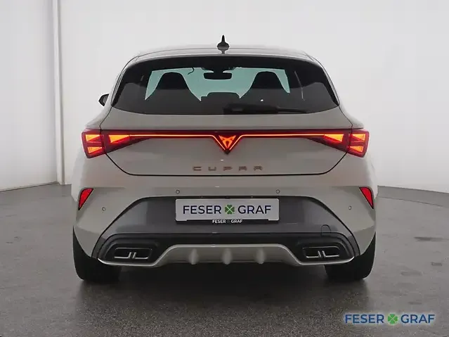 CUPRA Leon