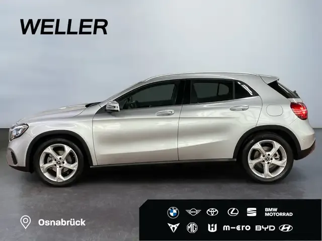 Mercedes-Benz GLA 180