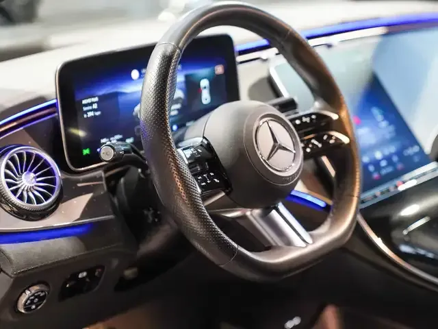 Mercedes-Benz EQE 350