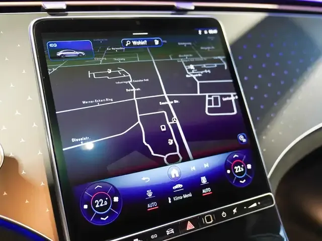 Mercedes-Benz EQE 350