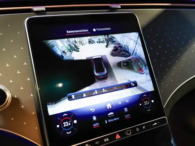 Mercedes-Benz EQE 350