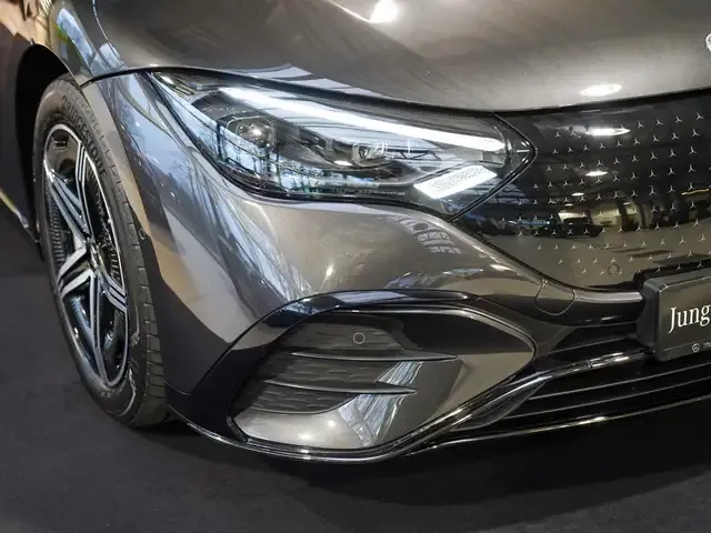 Mercedes-Benz EQE 350