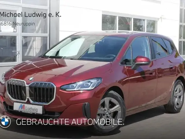 BMW 220