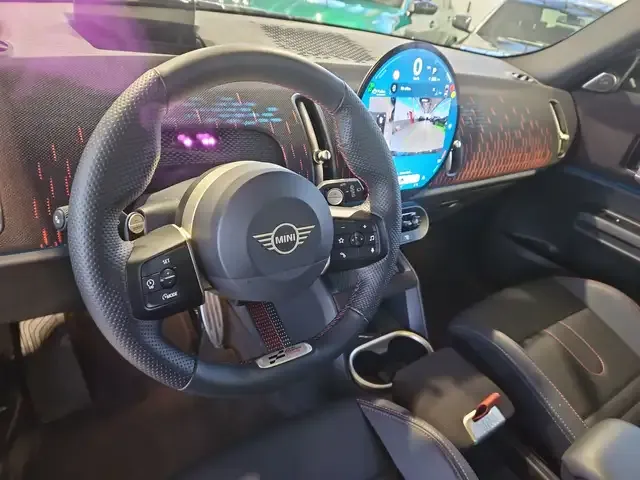 MINI John Cooper Works Countryman