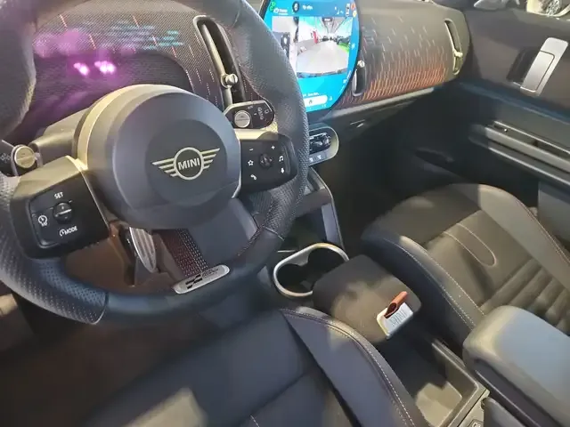 MINI John Cooper Works Countryman