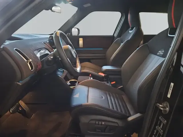 MINI John Cooper Works Countryman