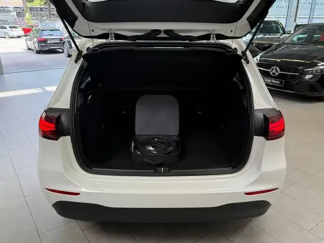 Mercedes-Benz B 250