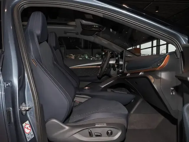 CUPRA Tavascan