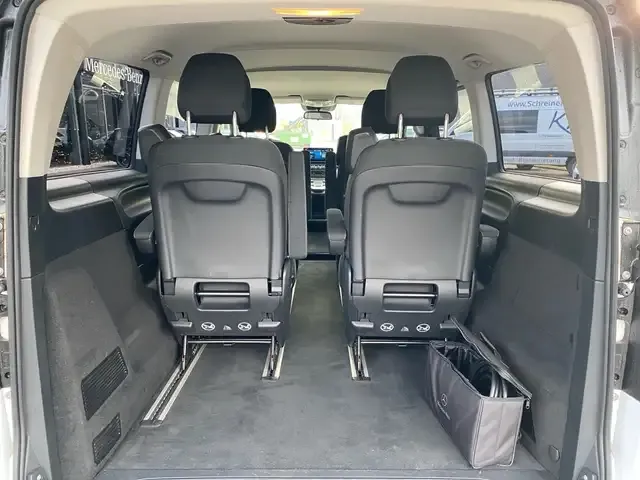 Mercedes-Benz EQV 300