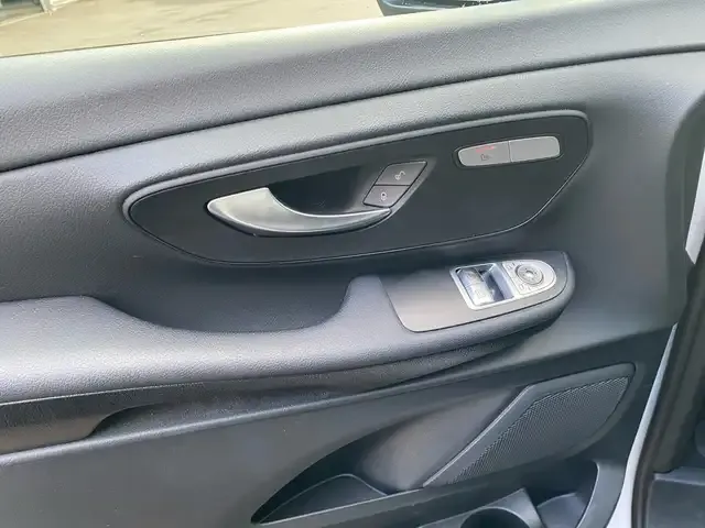 Mercedes-Benz EQV 300